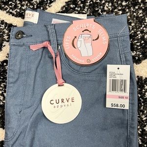 Women Curve Appeal Minimalist Jegging 10/30